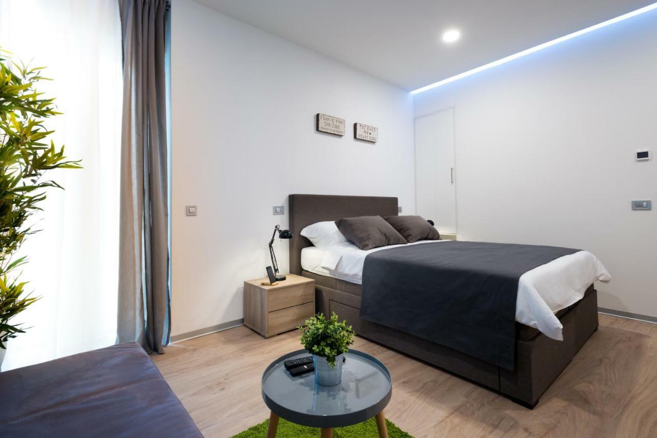 Апартаменти H4U Smart Deluxe Загреб Екстер'єр фото